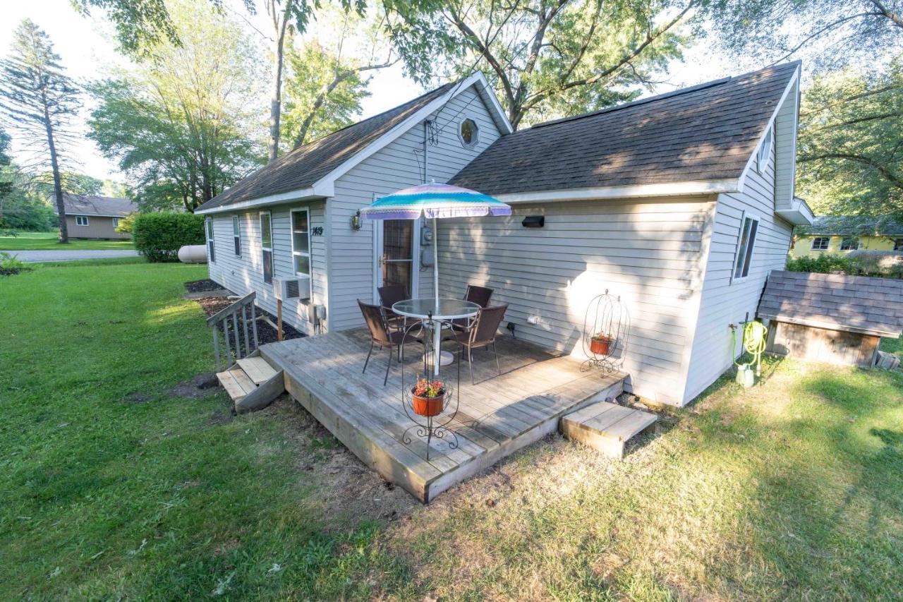The Charming Glenn Cottage! Walk To Lake Michigan! Fennville Dış mekan fotoğraf