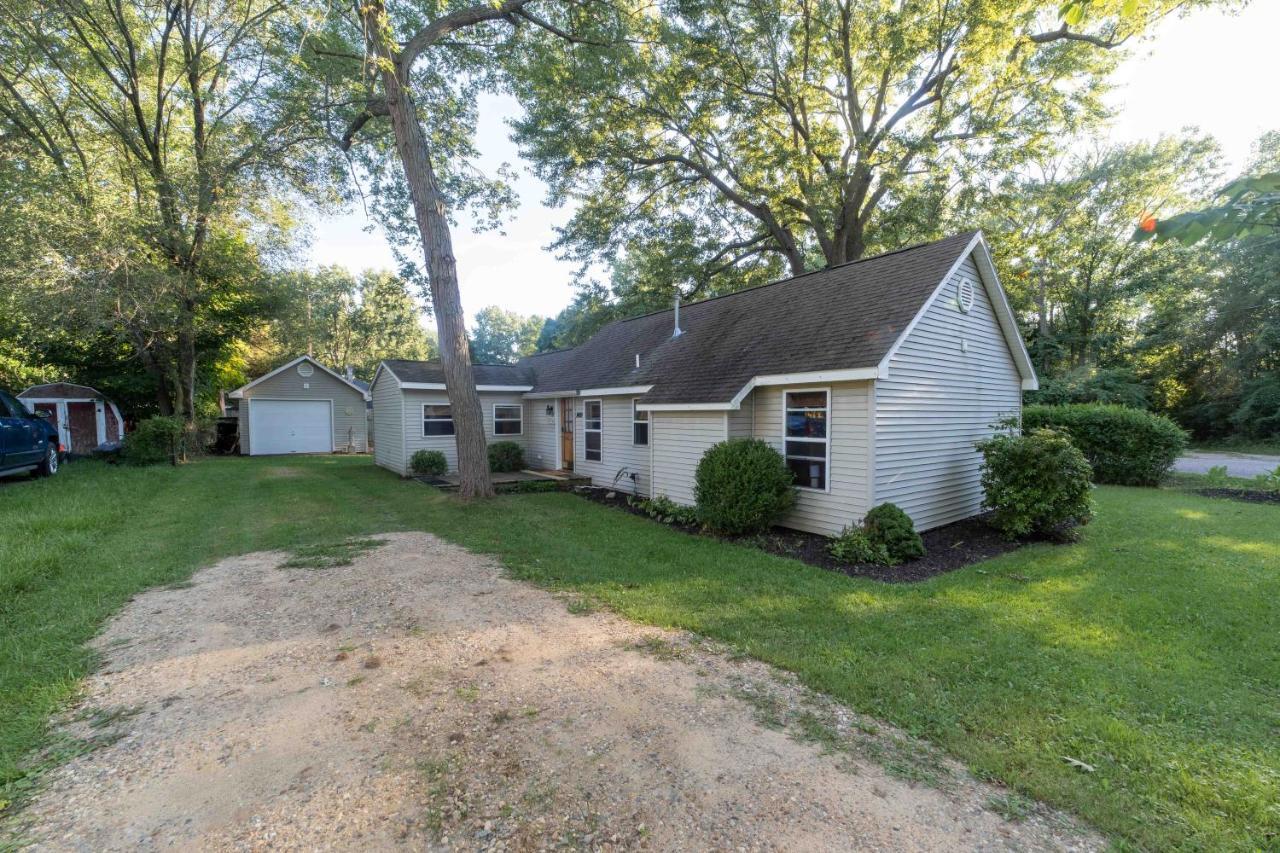 The Charming Glenn Cottage! Walk To Lake Michigan! Fennville Dış mekan fotoğraf